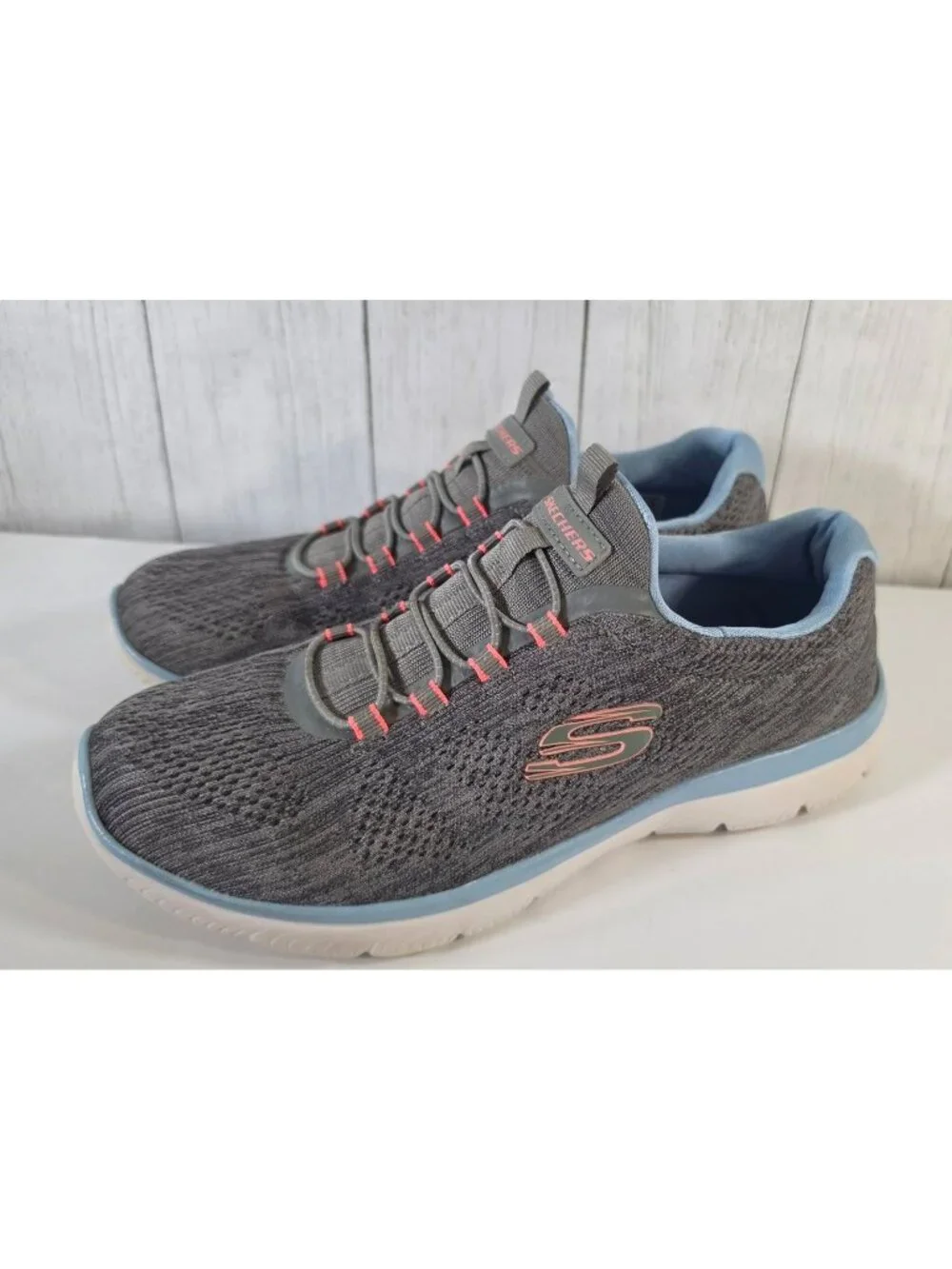 SKECHERS SUMMITS FUN FLAIR GRAY SLIP ON SNEAKERS WOMEN ATHLETIC RUNNING SHOES 9